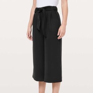 lululemon athletica Black Cropped Wide-Leg Tie-Waist Pants